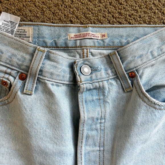 Levi Ribcage Ankle Jean - Picture 3 of 5